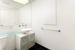 855 Folsom 337 2 Bath